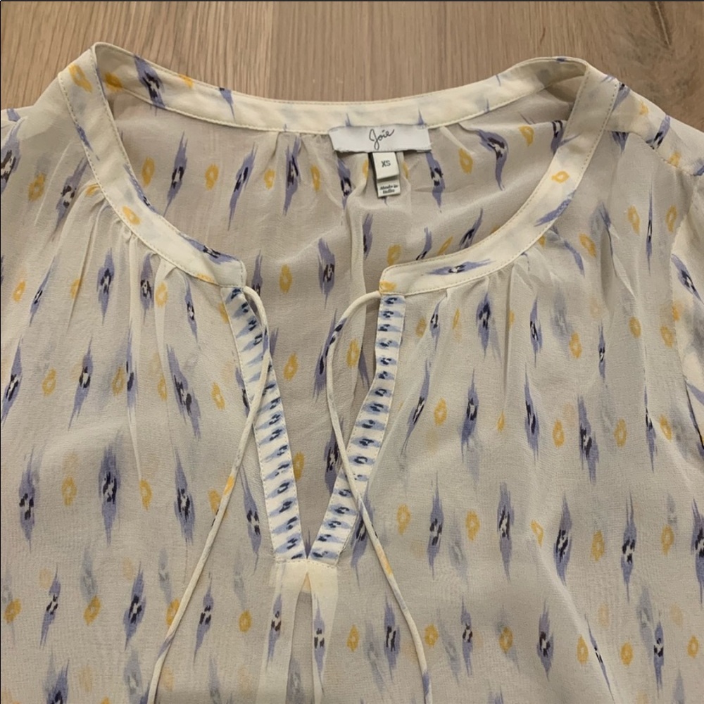 Joie Auberon Silk Boho Split Neck Blouse Top XS - Picture 6 of 14